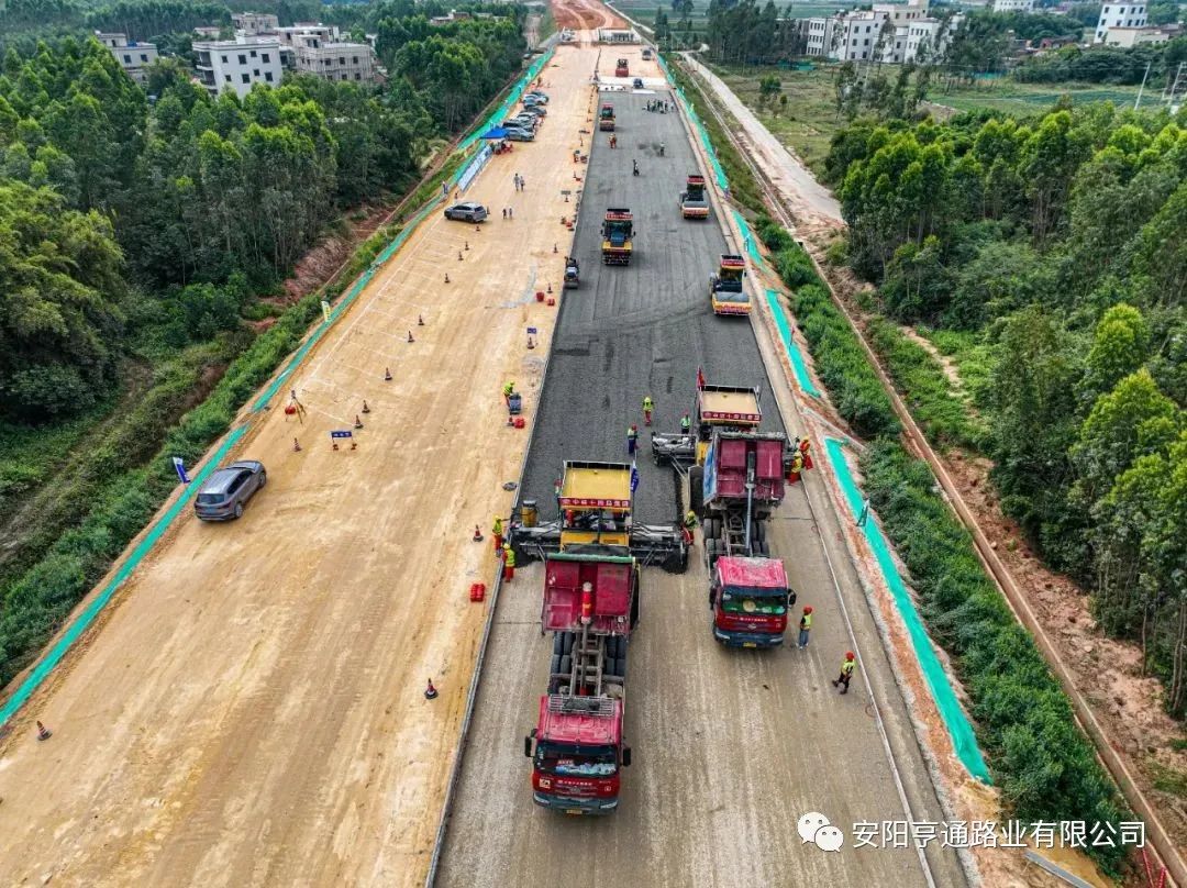 【省重 點項目】3D技術(shù)“打印”高速公路，南三島大橋項目進入路面工程施工階段